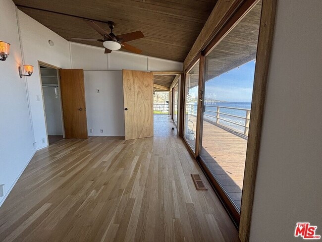 26636 Latigo Shore Dr in Malibu, CA - Building Photo - Building Photo