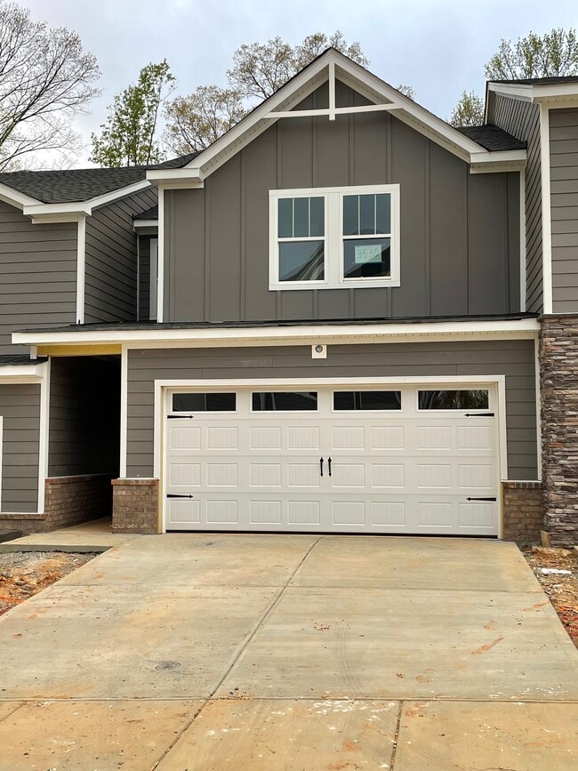 1010 Maltby St in Charlotte, NC - Foto de edificio - Building Photo