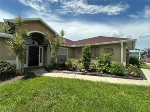 2216 NE 6th Pl in Cape Coral, FL - Building Photo - Building Photo