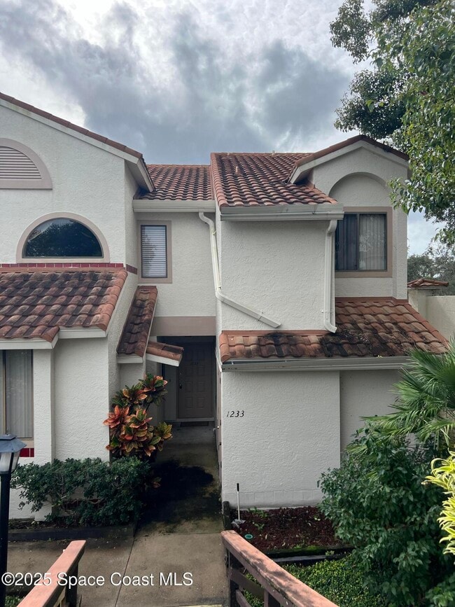 1233 Country Club Dr in Titusville, FL - Building Photo - Building Photo