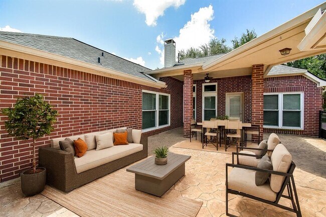 1502 Mustang Lake Ct in Richmond, TX - Building Photo - Building Photo