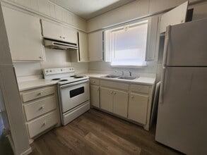 609 38th St in Lubbock, TX - Building Photo - Building Photo