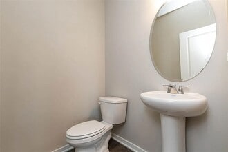 9550 Capstone Ct in West Des Moines, IA - Building Photo - Building Photo
