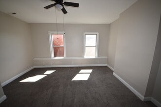 742 Columbia St in Newport, KY - Foto de edificio - Building Photo