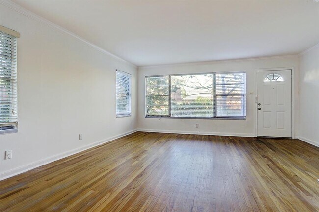 2107 Sheridan St in Houston, TX - Building Photo - Building Photo