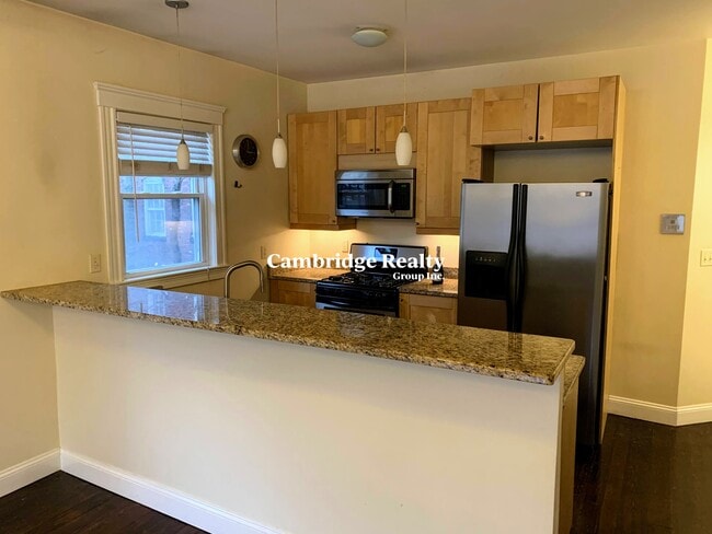 8 Giles Park, Unit 1L
