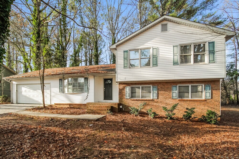 2761 Shiloh Way in Snellville, GA - Building Photo