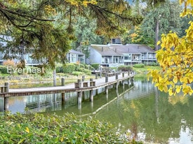 6260 139th Ave NE in Redmond, WA - Building Photo