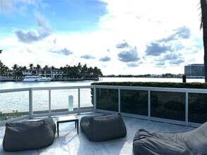 6700 Indian Creek Dr, Unit 401 in Miami Beach, FL - Foto de edificio - Building Photo
