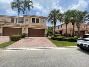 10845 NW 74th Dr in Parkland, FL - Building Photo - Building Photo