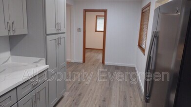 17224 SE Wax Rd in Covington, WA - Building Photo - Building Photo