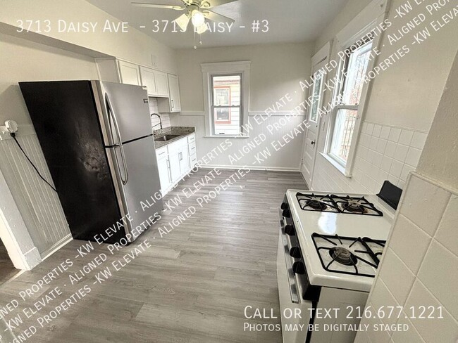 3713 Daisy Ave in Cleveland, OH - Building Photo - Building Photo