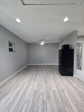 2078 Galahad Dr in Deltona, FL - Building Photo - Building Photo