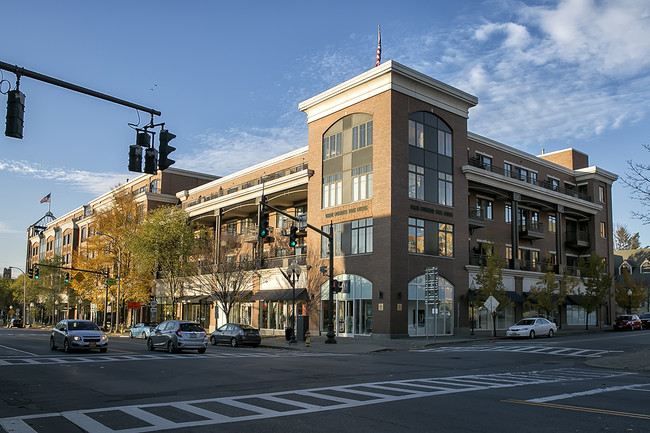 The Apartments at Congress Park Centre