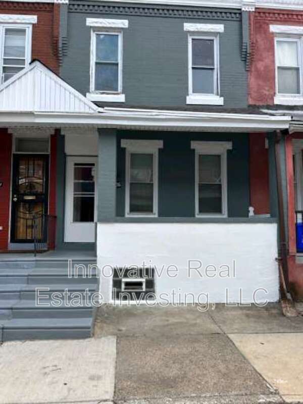 5726 Commerce St in Philadelphia, PA - Building Photo - Building Photo