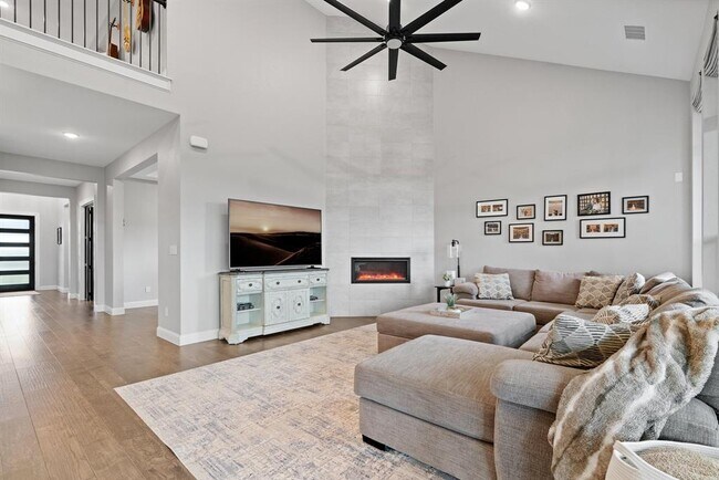 property at 209 Northcrest Dr