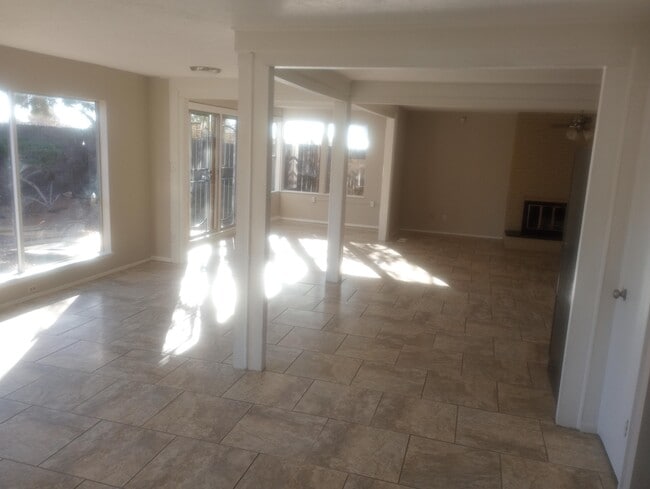 11808 Lexington Ave NE in Albuquerque, NM - Building Photo - Building Photo