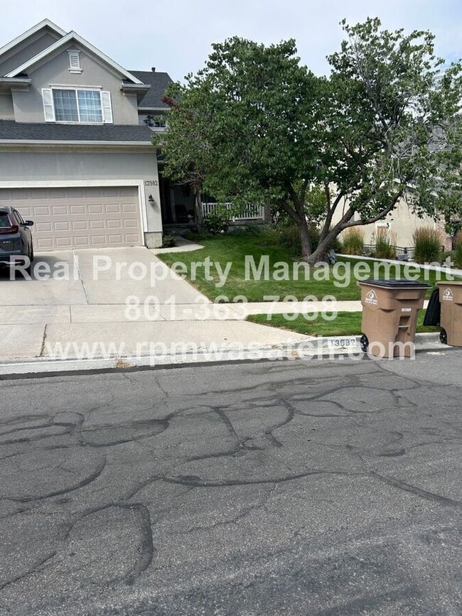 13982 S Hawberry Rd in Draper, UT - Building Photo - Building Photo