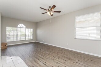 2187 Mallard Creek Cir in Kissimmee, FL - Building Photo - Building Photo