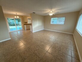 41 S Monroe St in Beverly Hills, FL - Building Photo