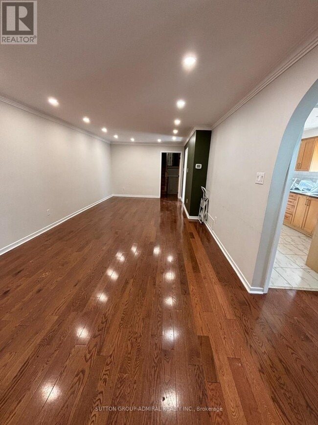 property at 116 Fisherville Rd