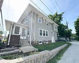 527-527 E 52nd St in Indianapolis, IN - Building Photo - Building Photo