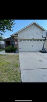 9106 Aurora Park Ln in Humble, TX - Building Photo