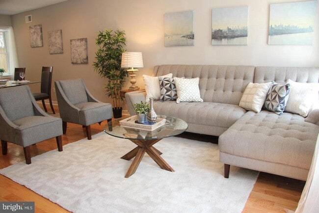 property at 2023 Brown St