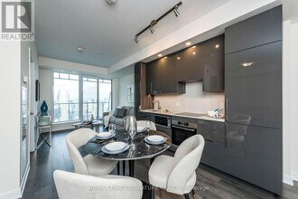 28 Freeland St in Toronto, ON - Building Photo - Building Photo