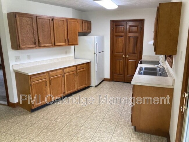 property at 1373 Michael Ct