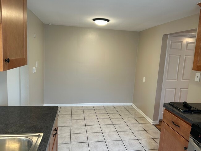 94 Hinchey Ave in Lancaster, NY - Building Photo - Building Photo