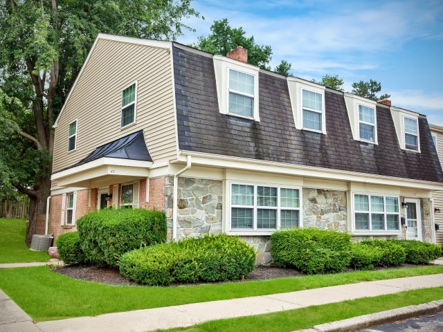 The Bradford Apartment Homes