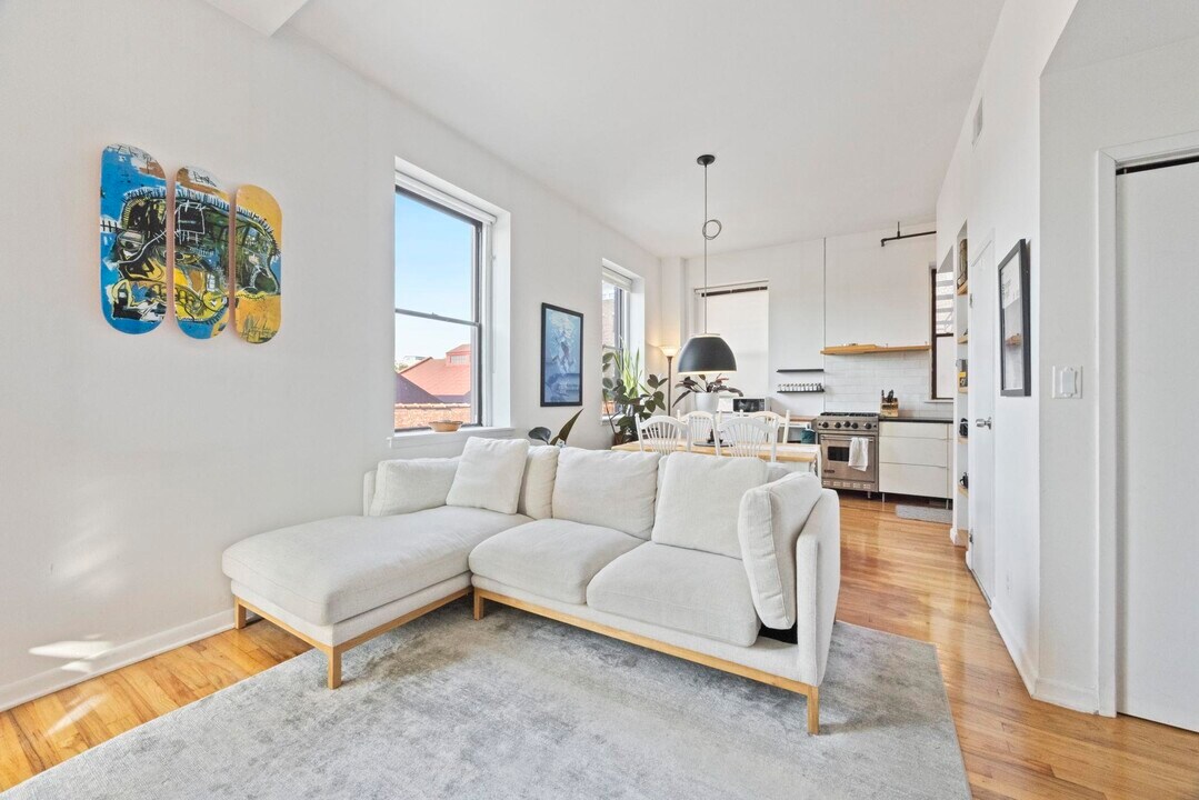 186 Wayne St in Jersey City, NJ - Building Photo