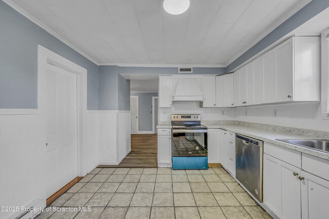 7 Plum Pl in Scranton, PA - Building Photo - Building Photo