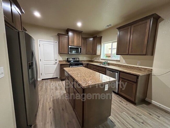 3665 Venice Ave in Merced, CA - Building Photo - Building Photo