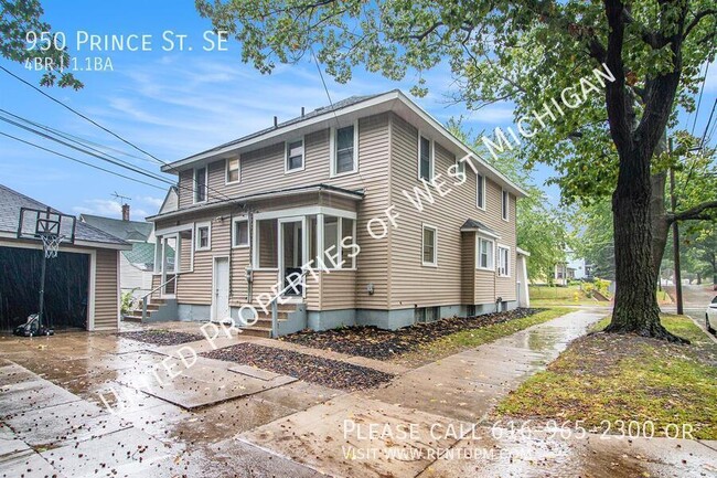 property at 950 Prince St SE