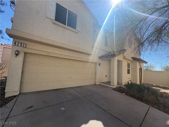 8292 Amphora St