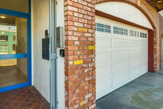 4631-4633-4633 Irving St in San Francisco, CA - Building Photo - Building Photo
