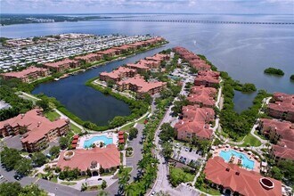 2731 Via Capri in Clearwater, FL - Building Photo - Building Photo