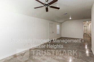 2329 Alterman Dr in Temple, TX - Building Photo - Building Photo