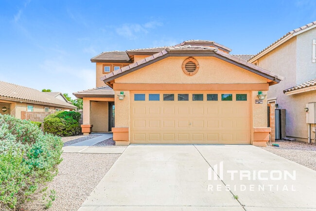 property at 41256 W Cahill Dr