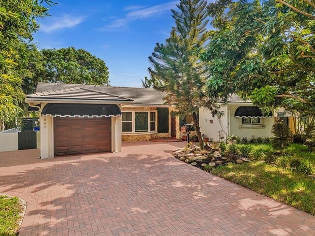 899 NW 6th Dr in Boca Raton, FL - Building Photo - Building Photo