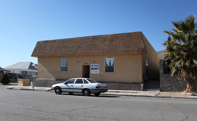 1801 Kentucky St in El Paso, TX - Building Photo - Building Photo