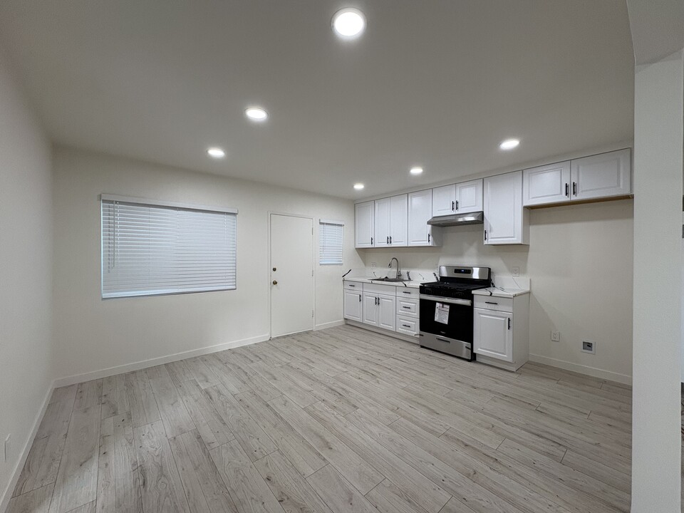4425 W 172nd St in Lawndale, CA - Building Photo