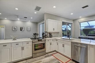 4707 Brixton Ct in Lehigh Acres, FL - Foto de edificio - Building Photo