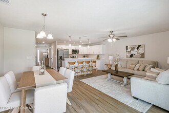 177 Hidden Woods Place in Melbourne, FL - Building Photo - Building Photo