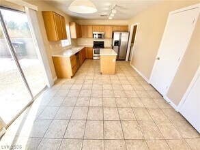 5828 Fern Gully Way in North Las Vegas, NV - Building Photo - Building Photo