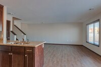 667 Roberts Rd photo'