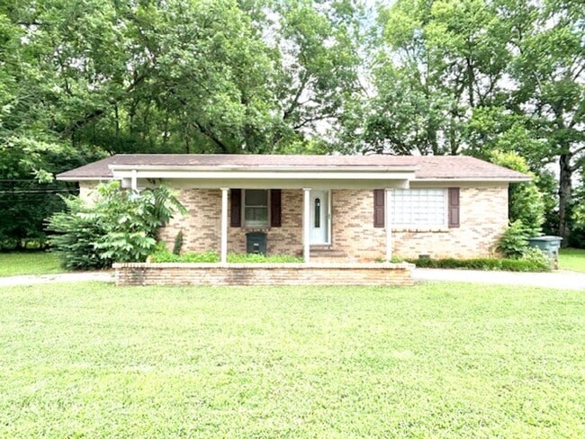 property at 4602 Rutledge Dr NW