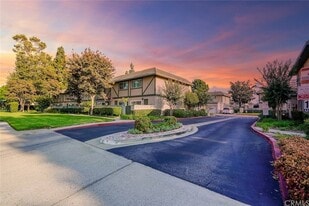 1103 W Francis St, Unit E in Ontario, CA - Building Photo